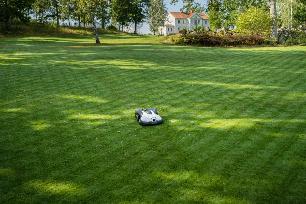 HUSQVARNA AUTOMOWER® 450V NERA - met AI Vision en EPOS®-navigatie - Afbeelding 7